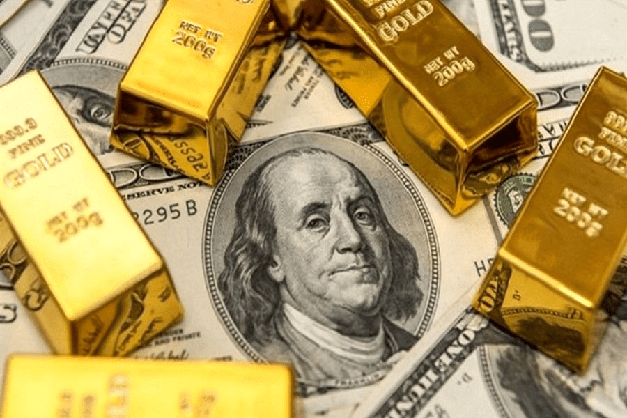 تصویر دلار در بین 5 شمش طلا 
سرمایه گذاری 
طلا یا دلار ، کدام یک در ددوران تورم بهتر است